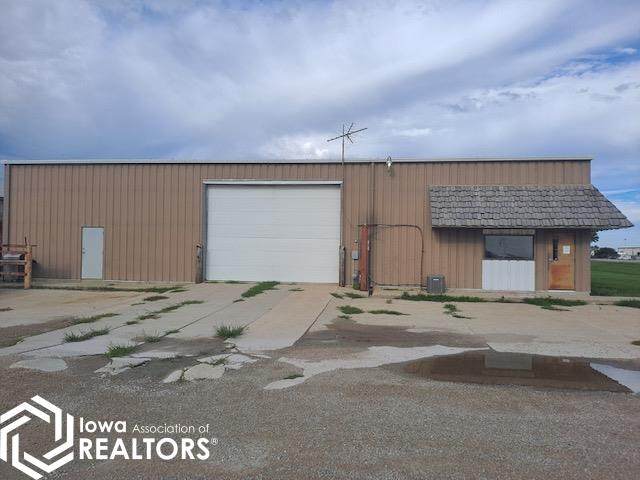 445 W Highway 18 - Photo 1