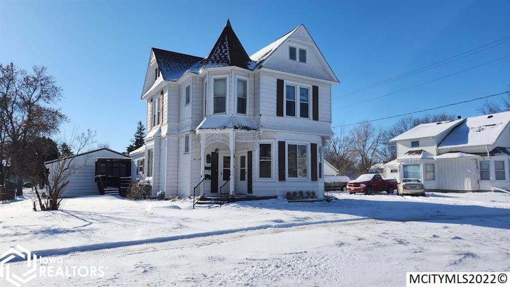 445 5th Street - Photo 1
