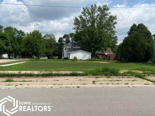 106 3Rd Street - Photo 1