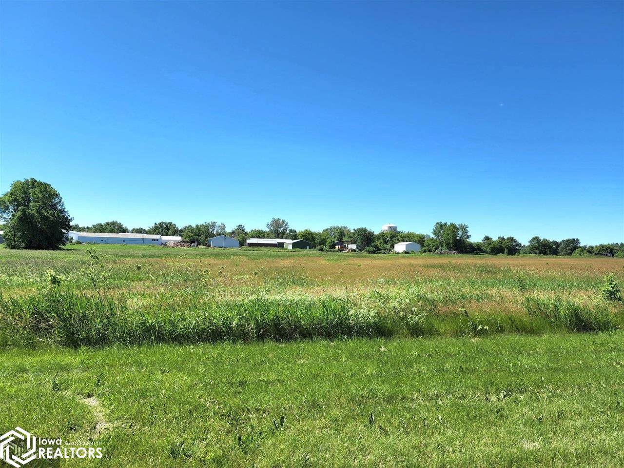 2955 9th Street Sw - Photo 1