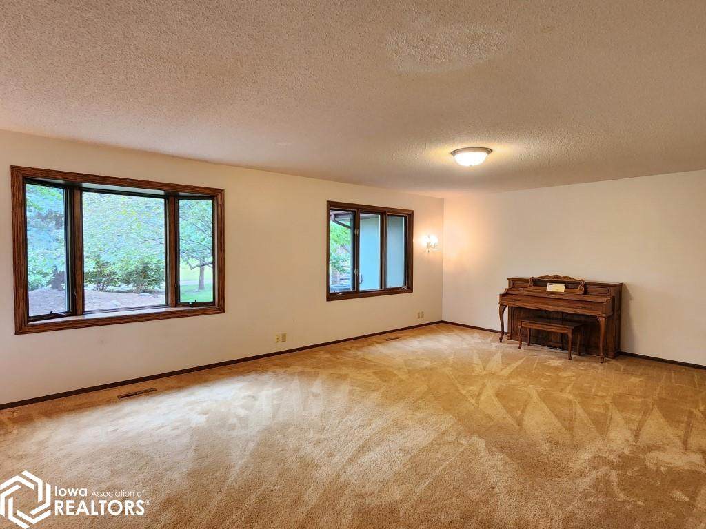 1 Asbury Court - Photo 1