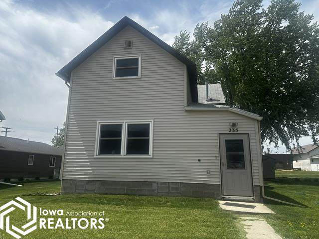 235 Way Avenue - Photo 1