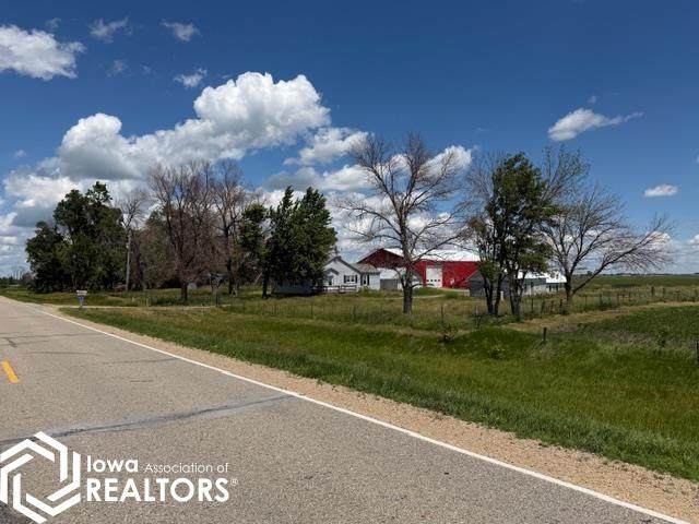 2770 James Avenue - Photo 1