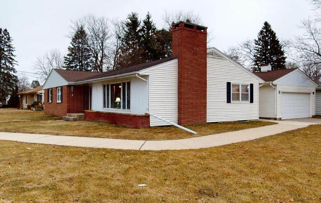 396 Willowbrook Drive - Photo 1