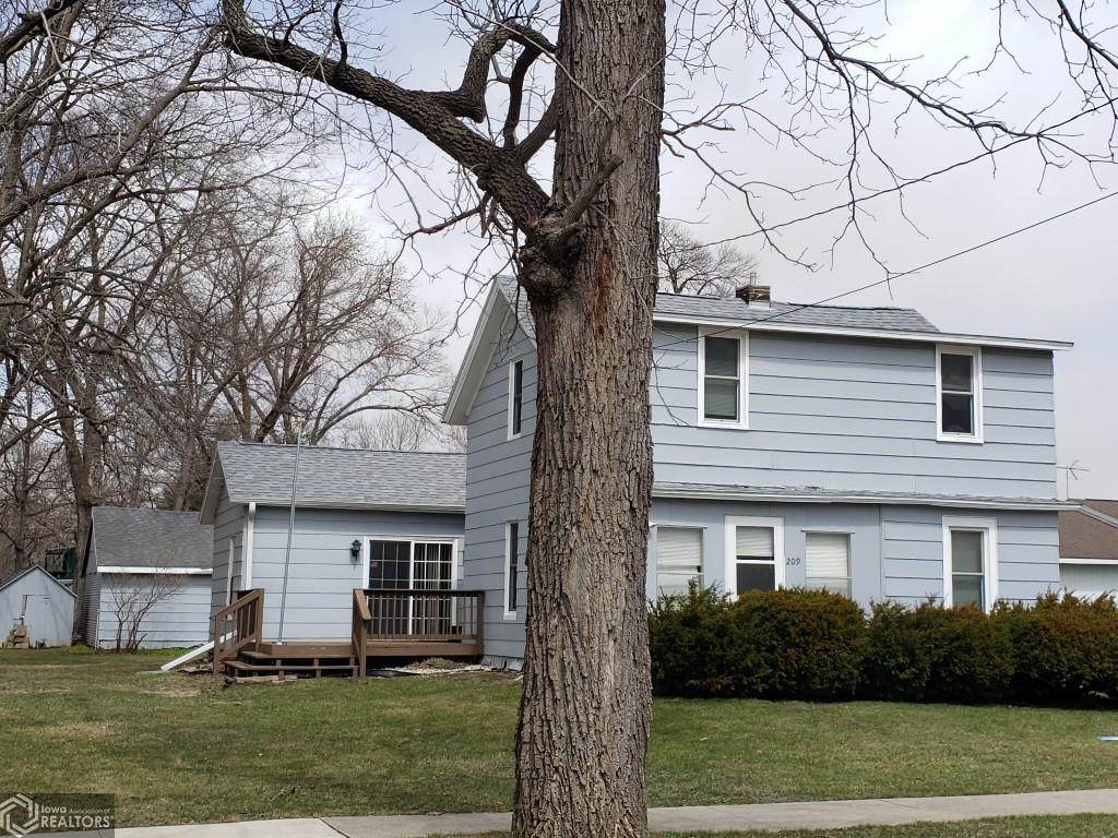 209 Washington Street - Photo 1