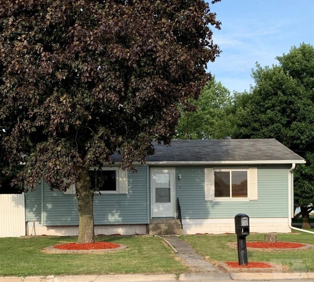 831 Pierce Avenue - Photo 1