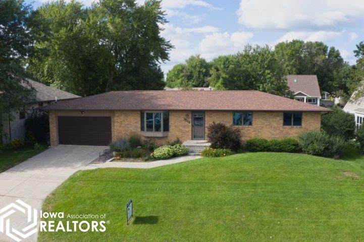 3512 North Shore Drive - Photo 1