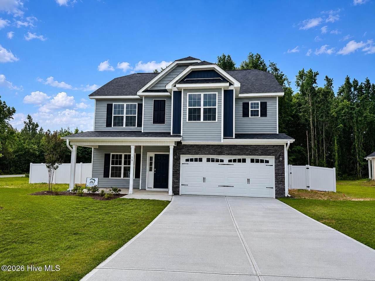 15 Tuskeegee Drive - Photo 1