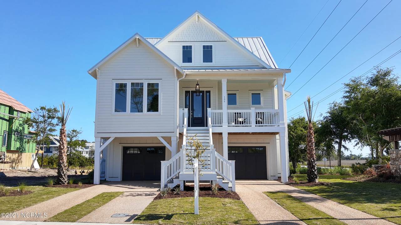 104 Mistiflower Court - Photo 1