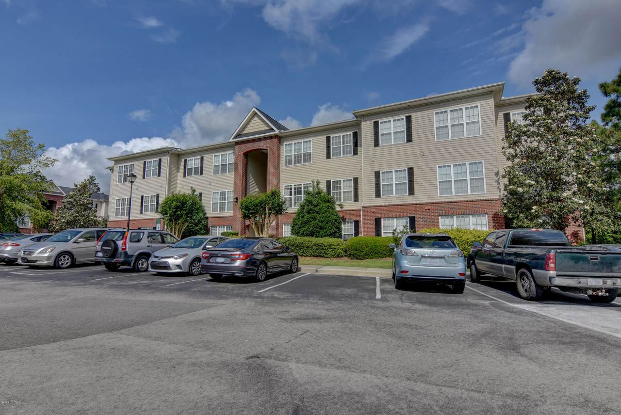 1521 Cadfel Court - Photo 1