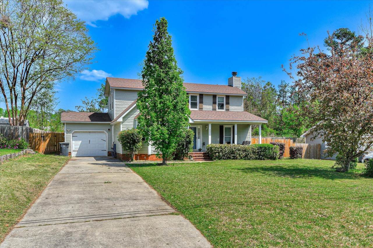 557 Forest Crossing - Photo 1