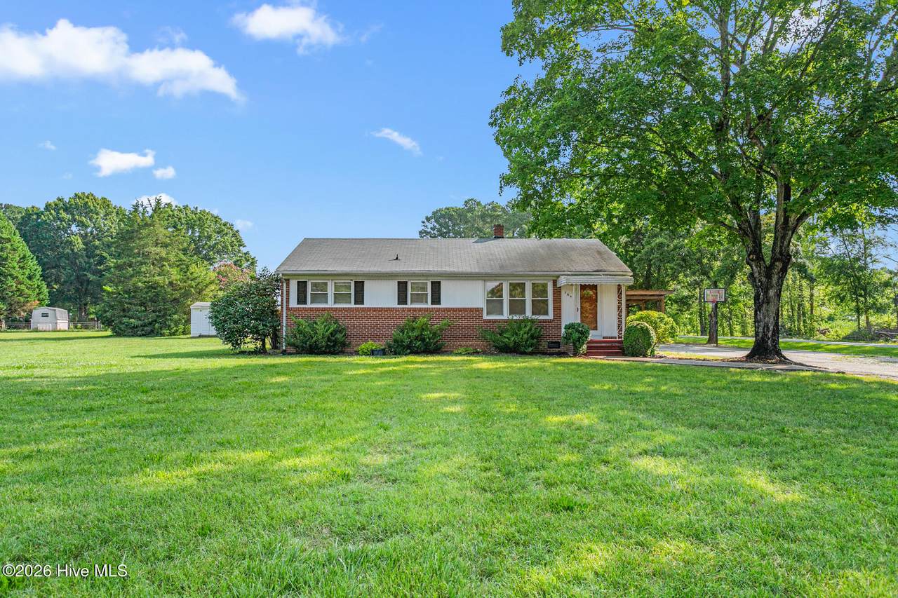 264 Dixon Road - Photo 1