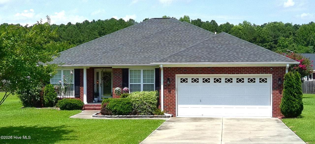 129 Hidden Pond Drive - Photo 1