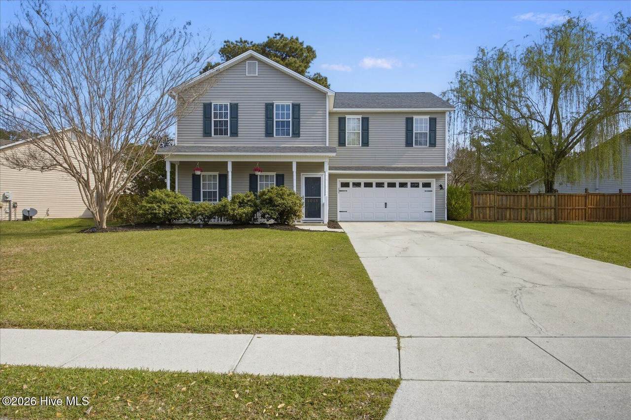 1018 Winterberry Circle - Photo 1