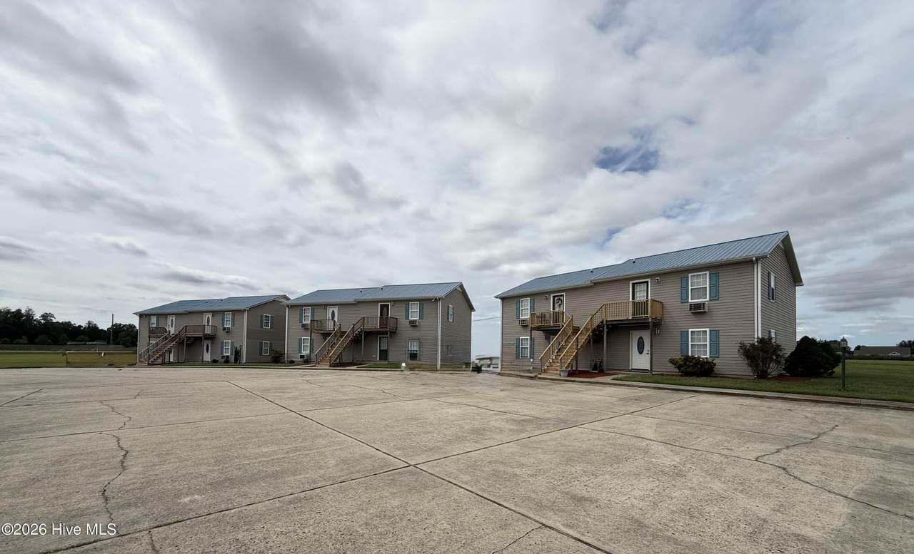 123 Brayhall Road - Photo 1