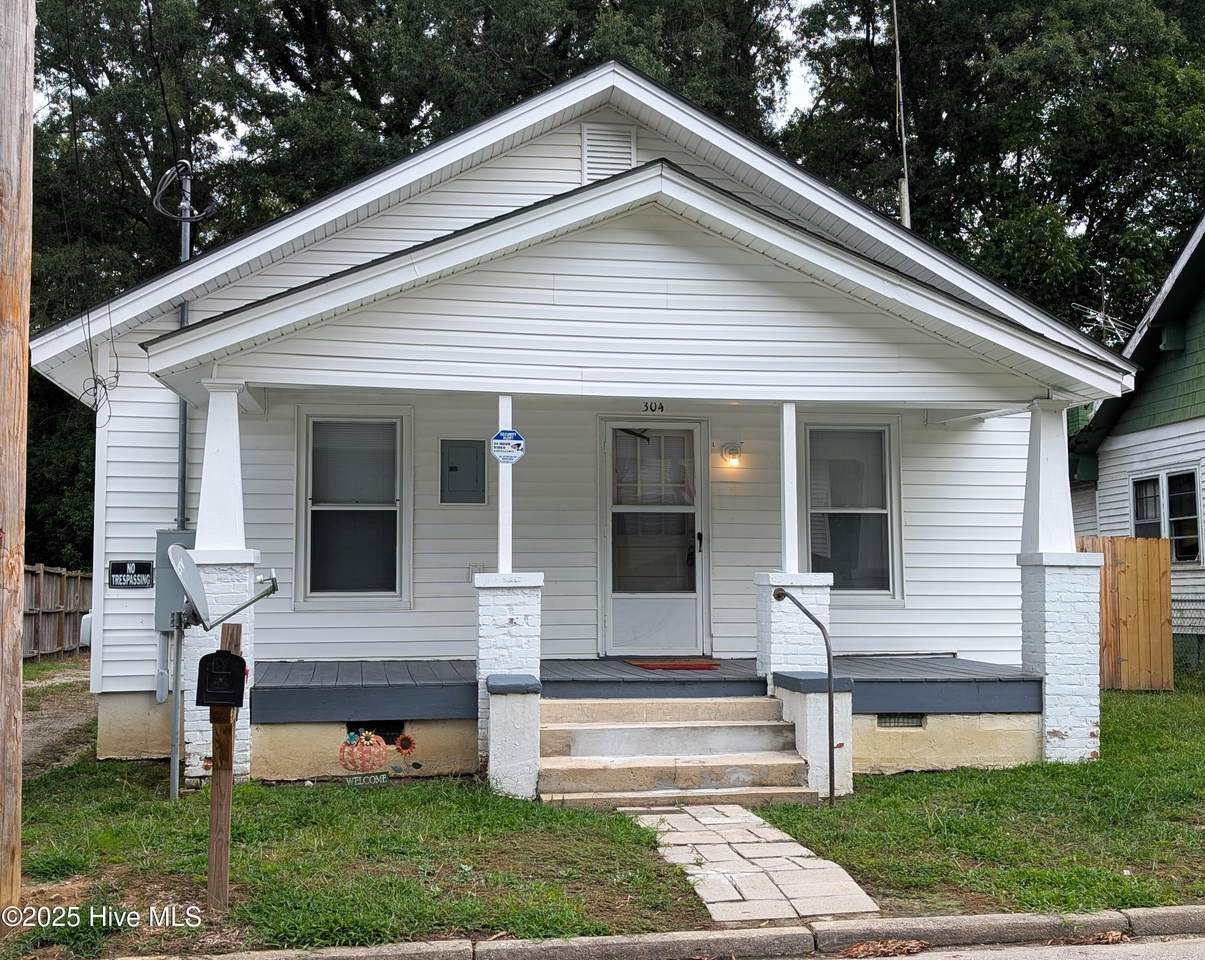 304 Reid Street - Photo 1