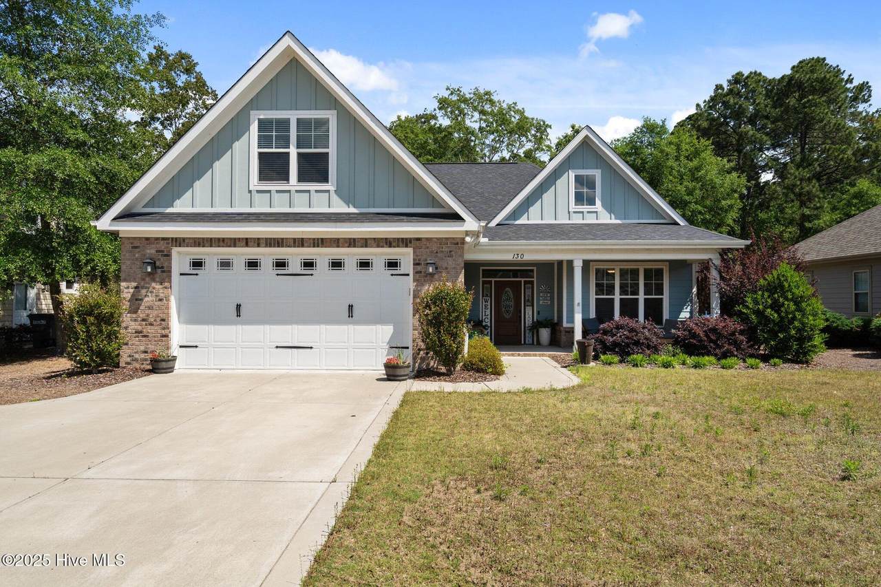 130 Heath Court - Photo 1