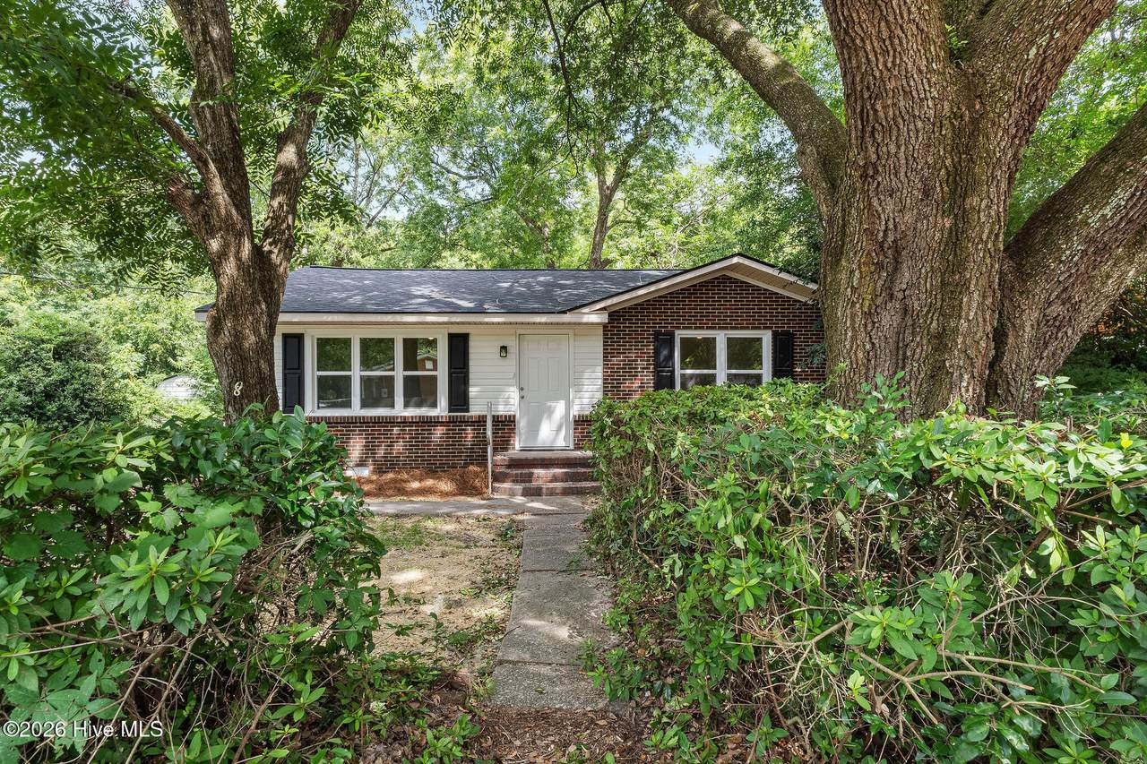 608 Timberlane Road - Photo 1