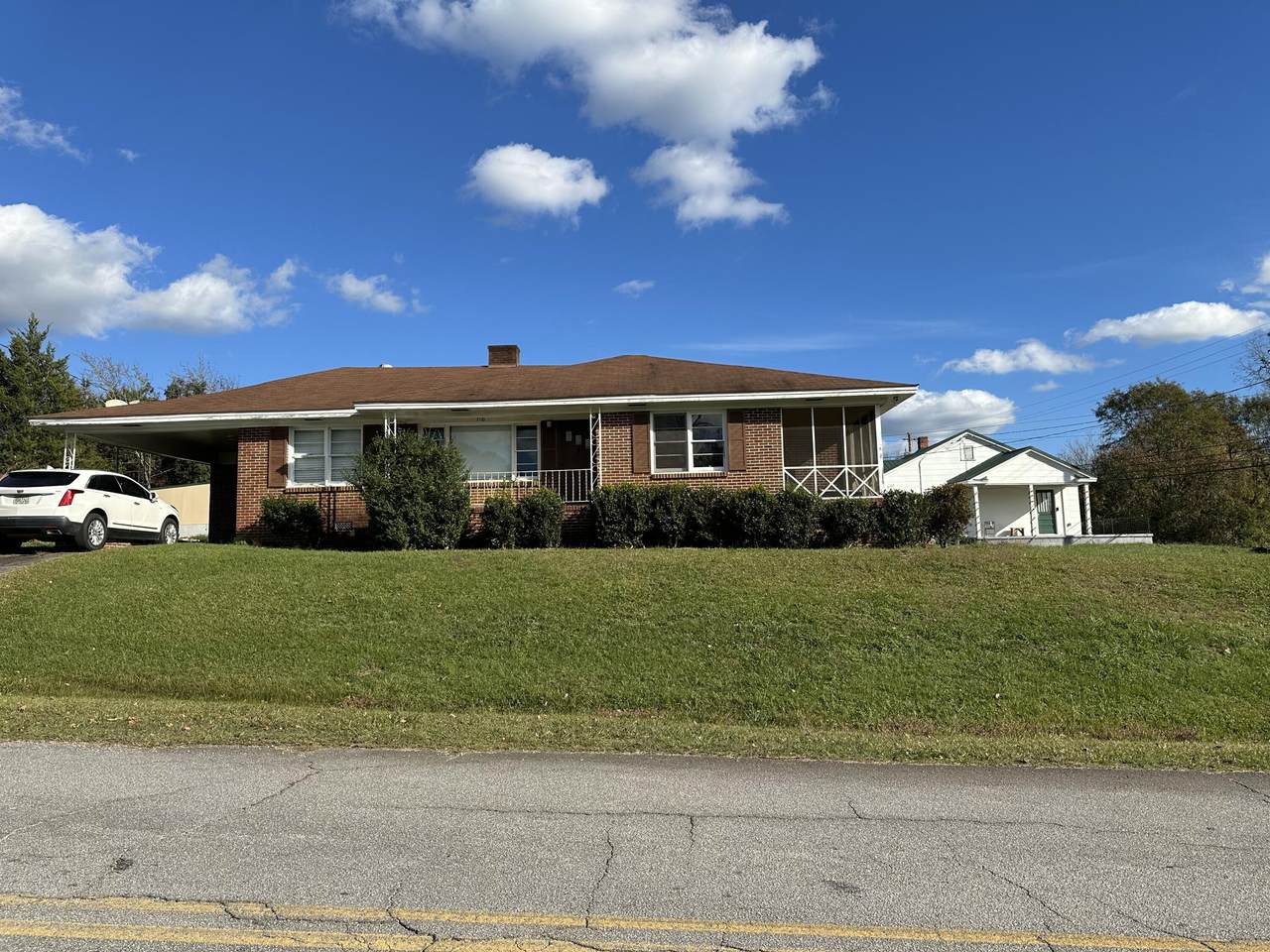 118 Alexander Street - Photo 1