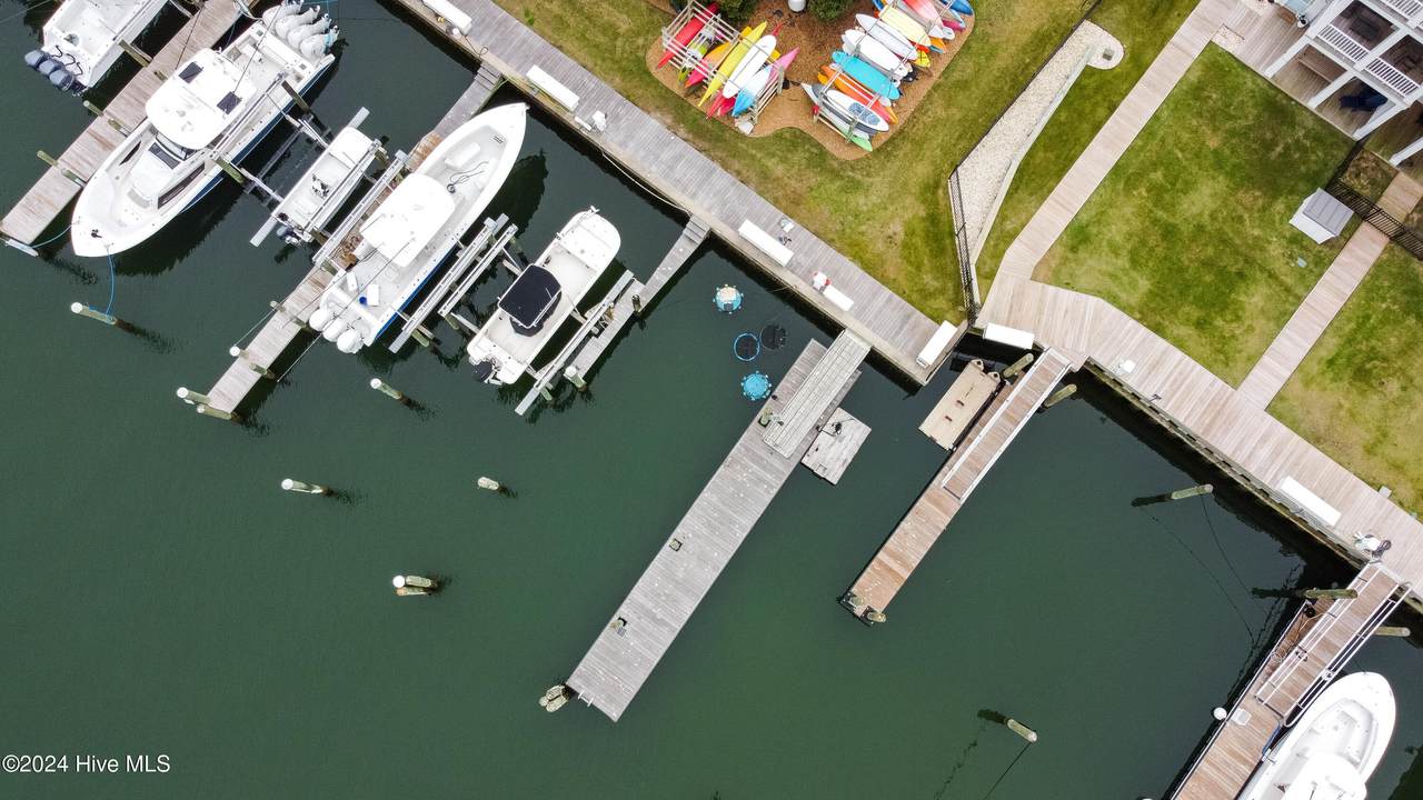 100 Olde Towne Yacht Club Drive - Photo 1