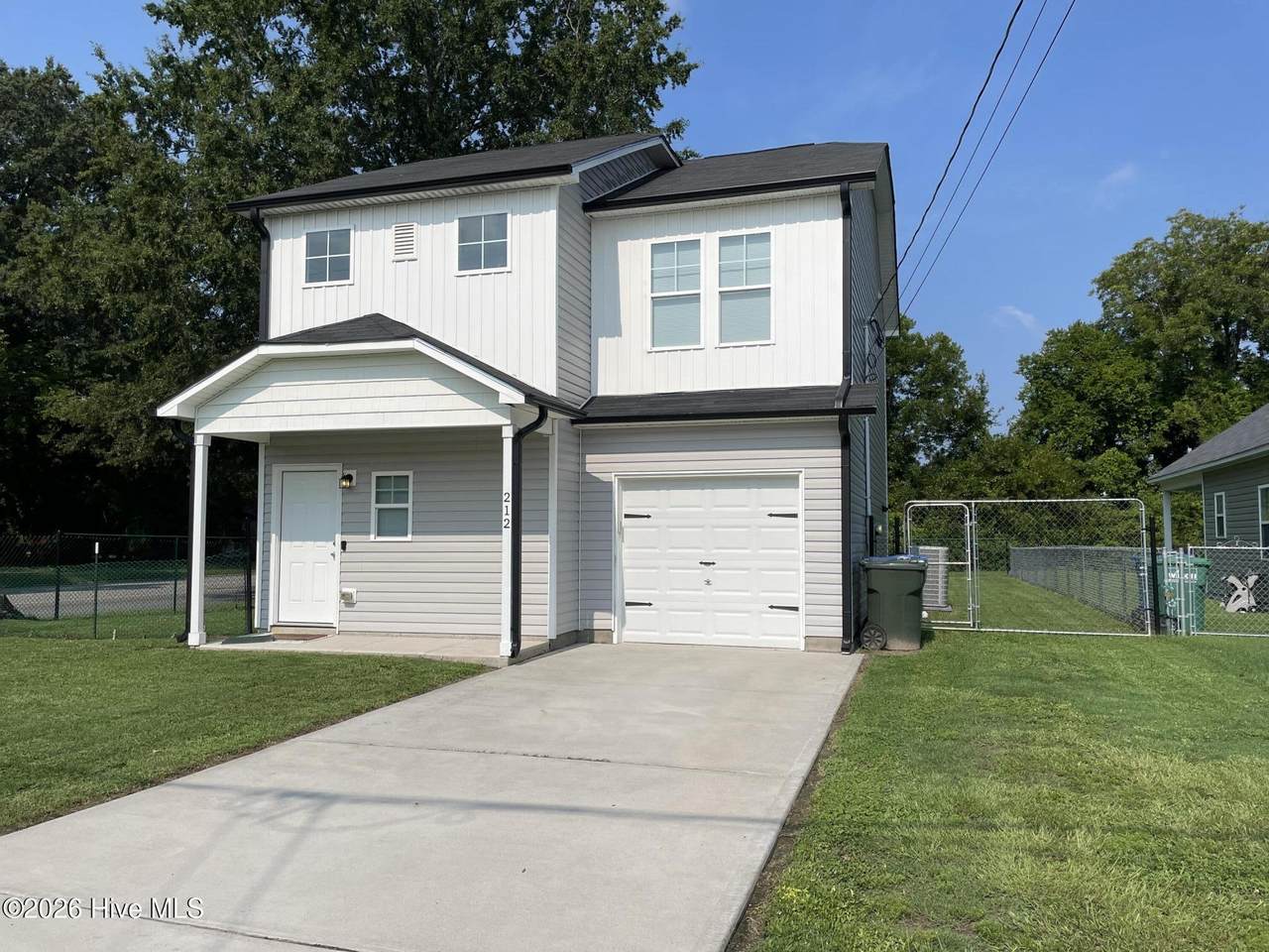 212 Manchester Street - Photo 1