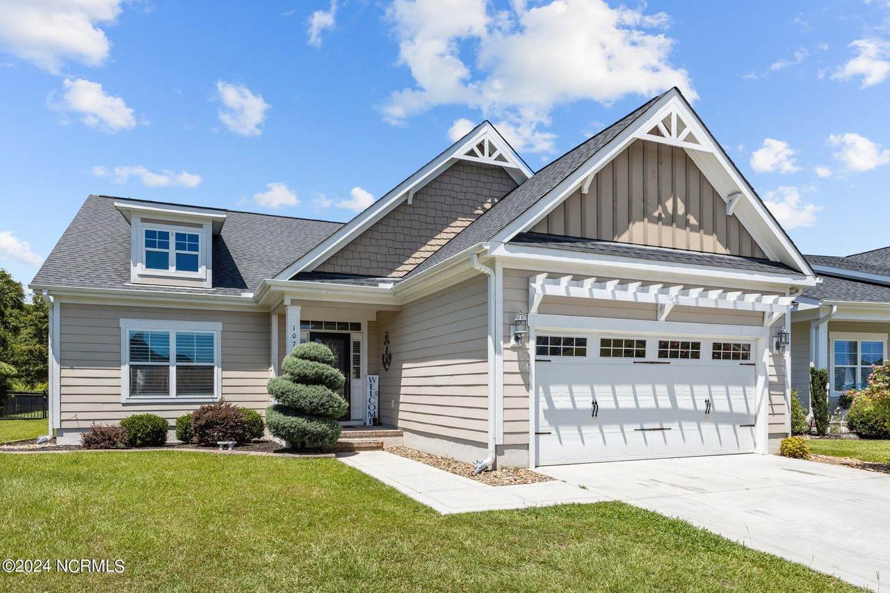 107 Bogue Harbor Court - Photo 1
