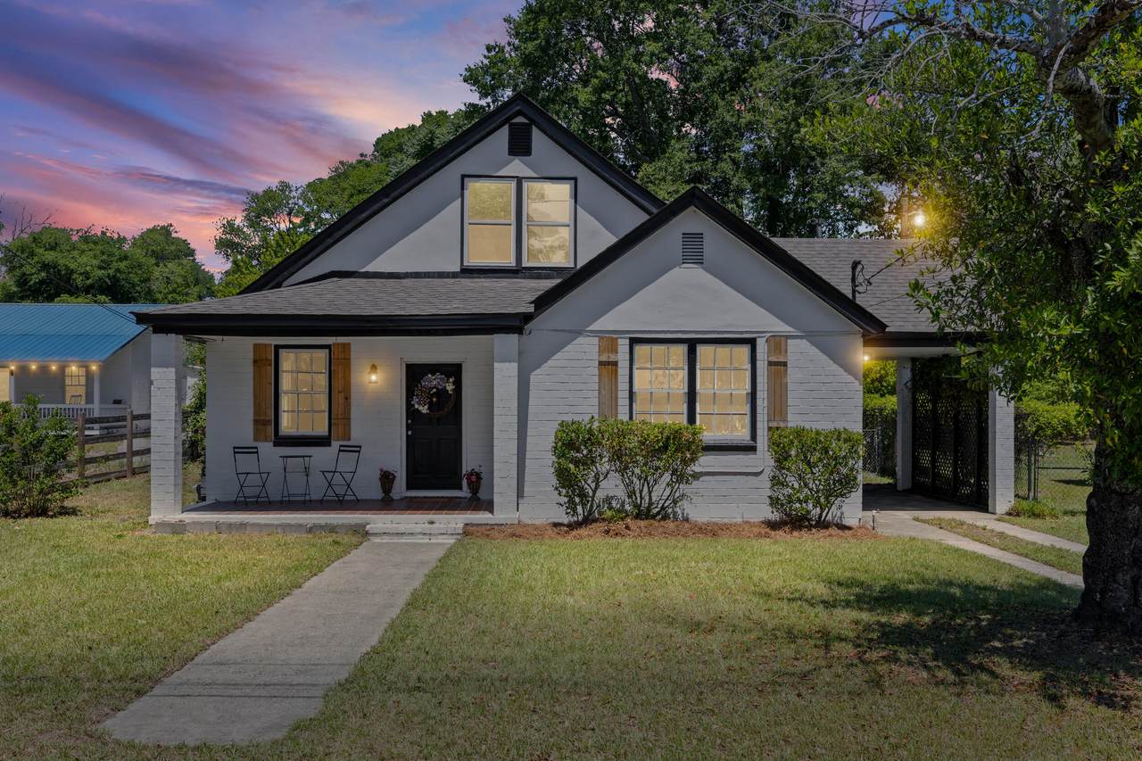 2355 Forster Street - Photo 1