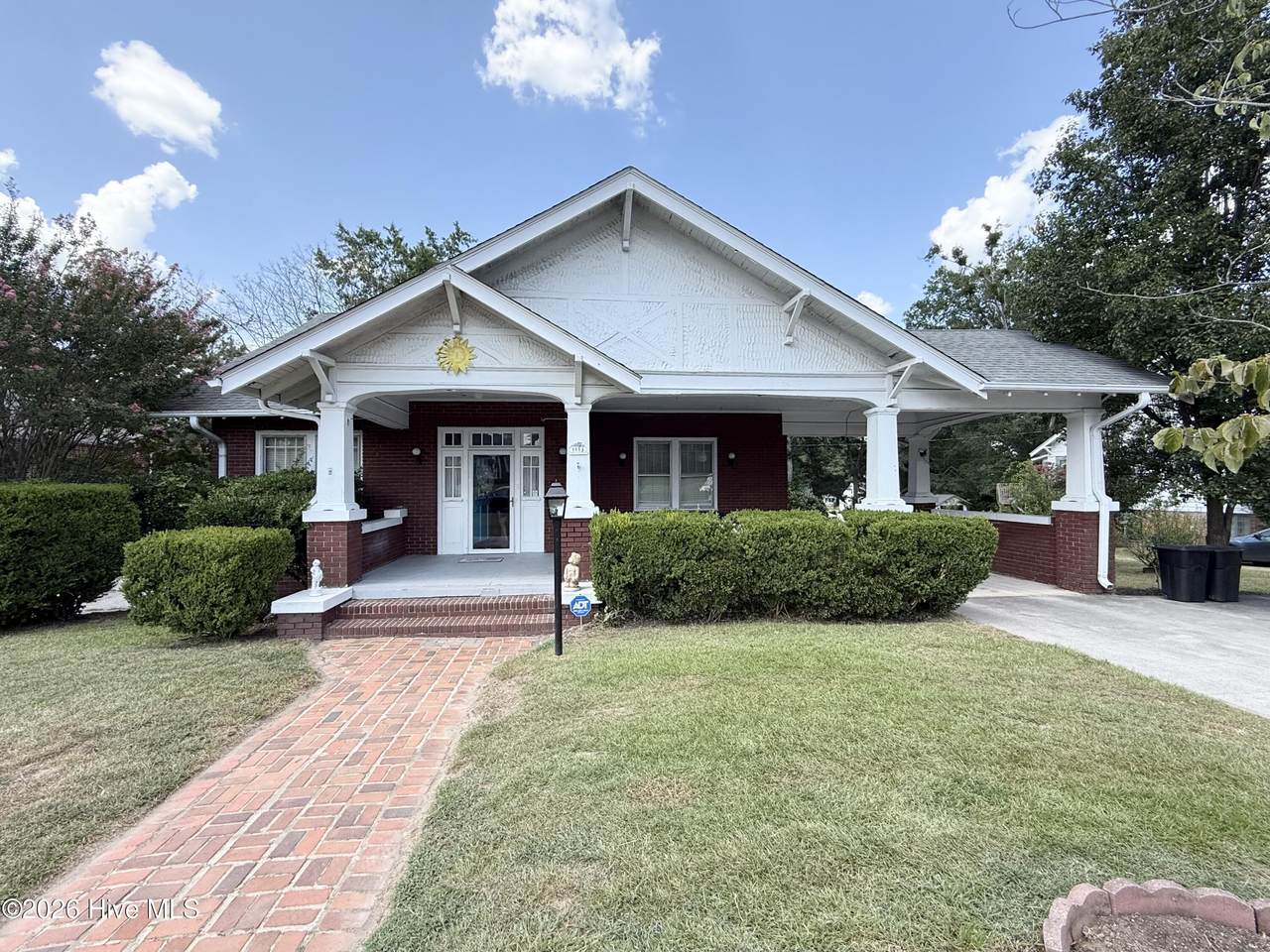 1113 Fayetteville Road - Photo 1