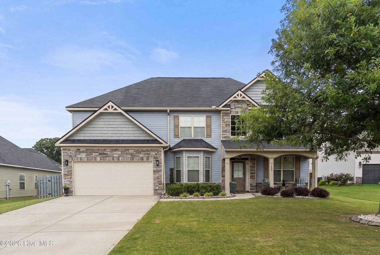 1425 Calumet Drive - Photo 1