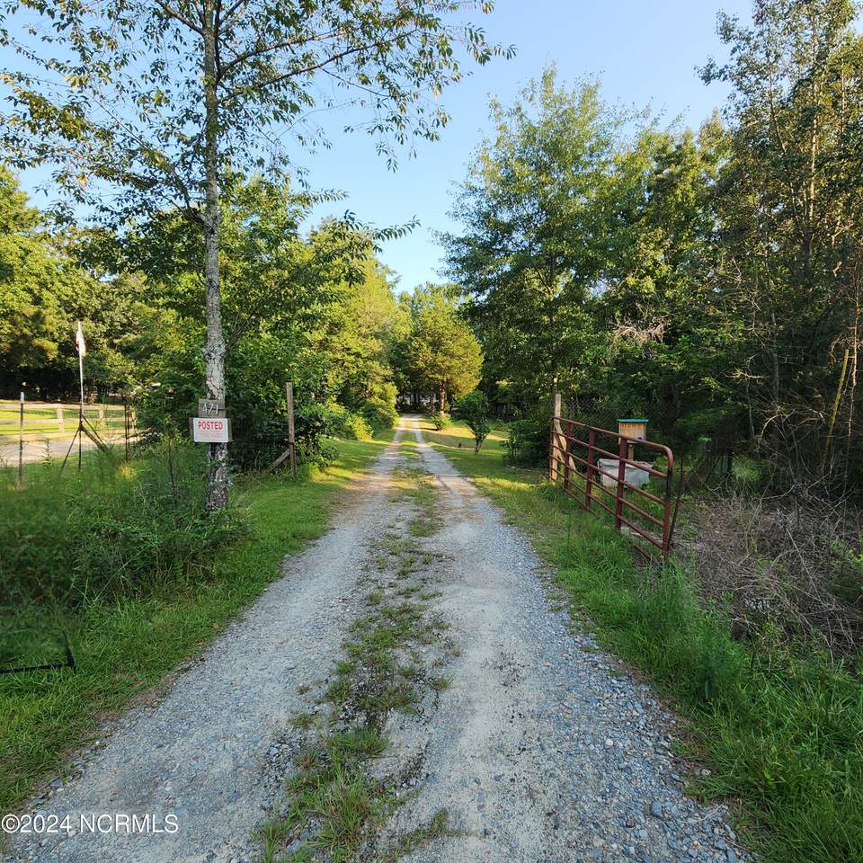 471 Turlington Drive - Photo 1