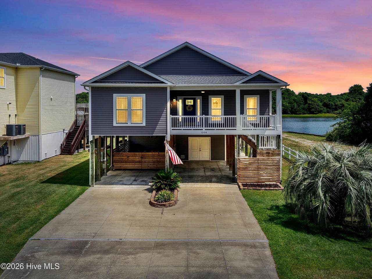1308 Yacht Drive - Photo 1