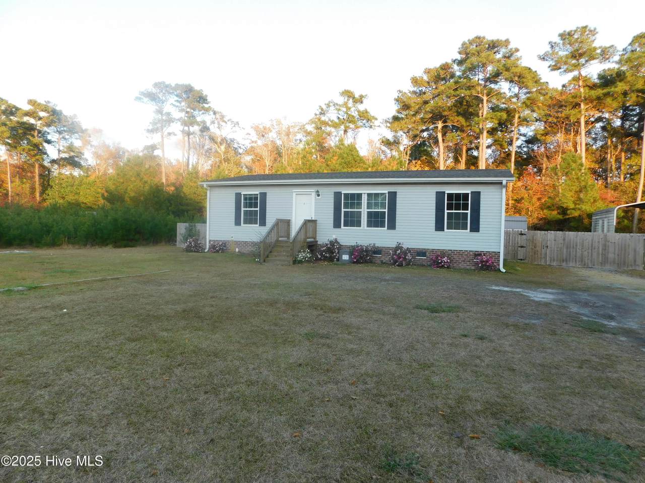 1019 Harkers Island Road - Photo 1
