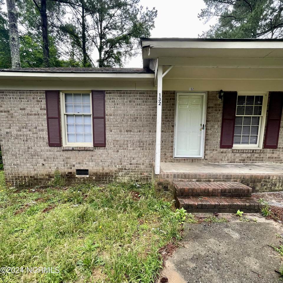 132 Deerfield Road - Photo 1