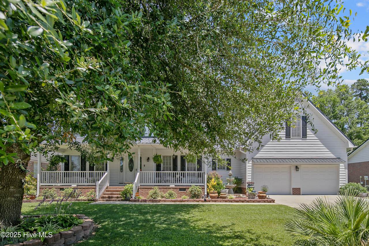 6528 Foxberry Road - Photo 1