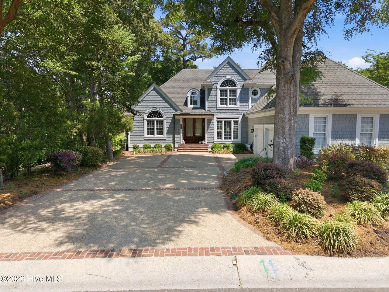 1702 Landfall Drive - Photo 1