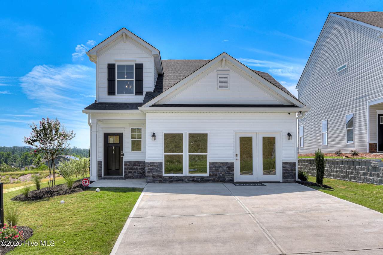 692 Tess Drive - Photo 1