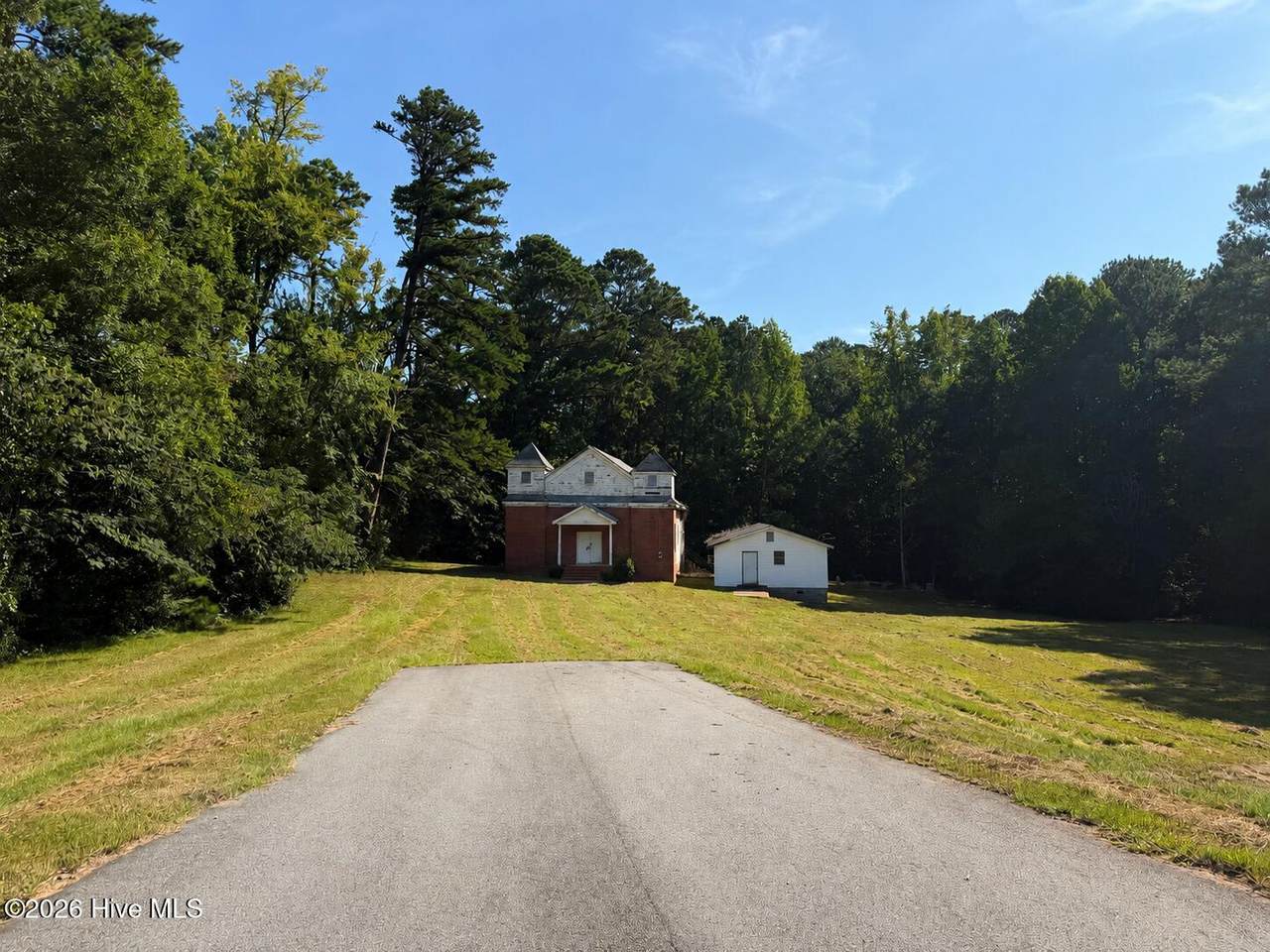 5006 Washington Road - Photo 1