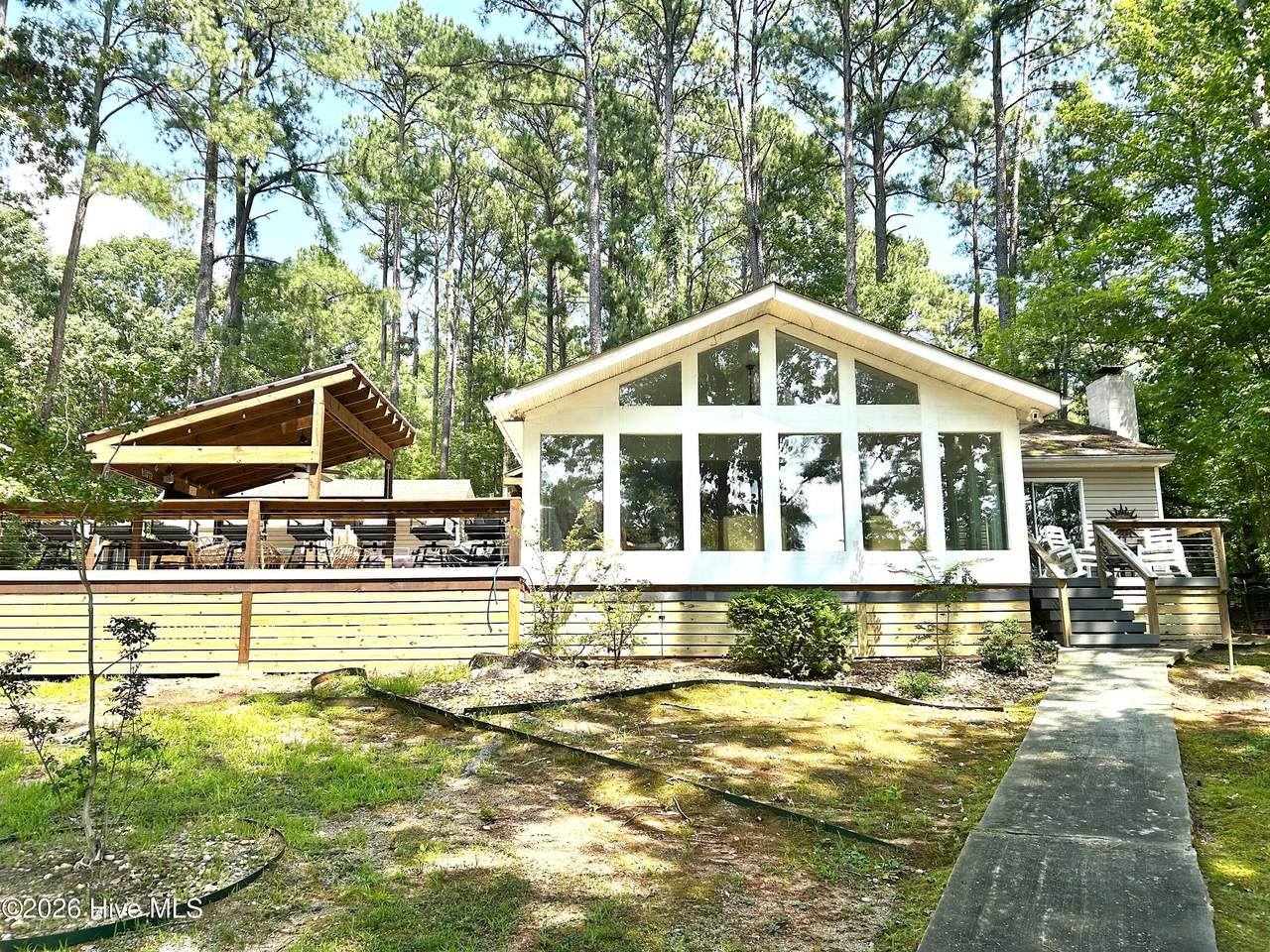180 Northern Cove Drive - Photo 1