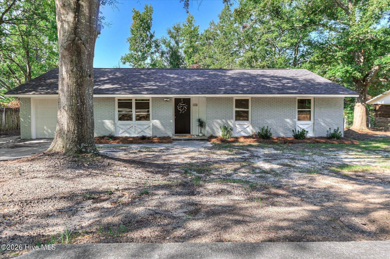 2608 Meadowbrook Drive - Photo 1
