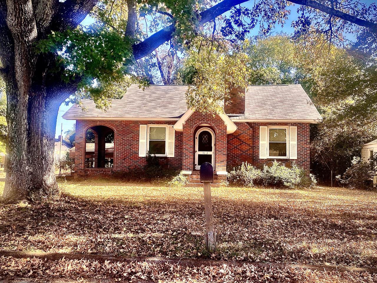1102 Murphy Street - Photo 1