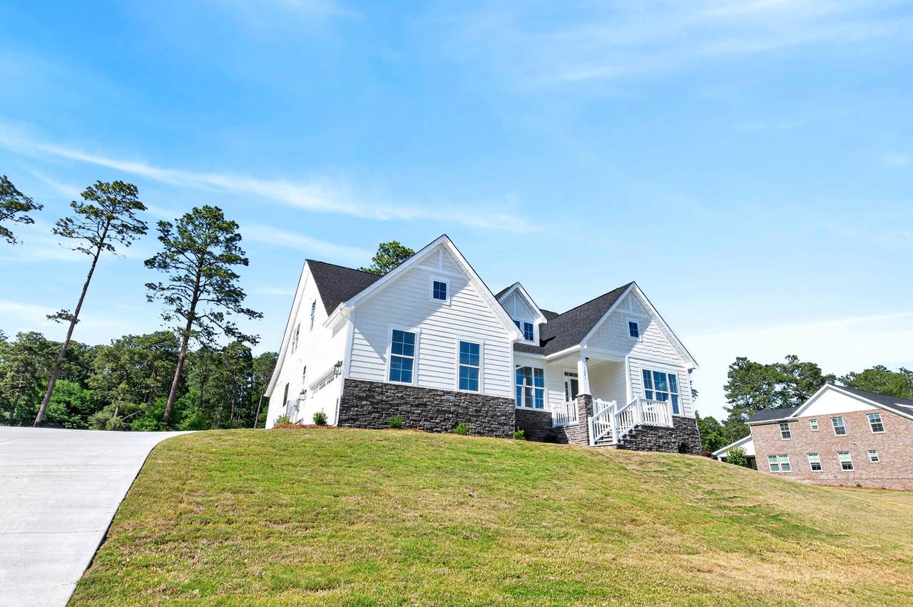 1201 Birdie Place - Photo 1