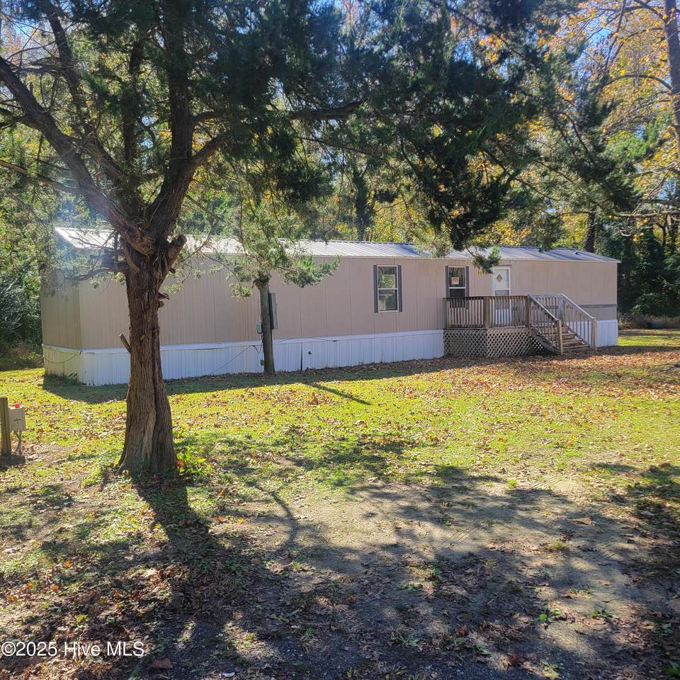 78 Peterson Hill Avenue - Photo 1