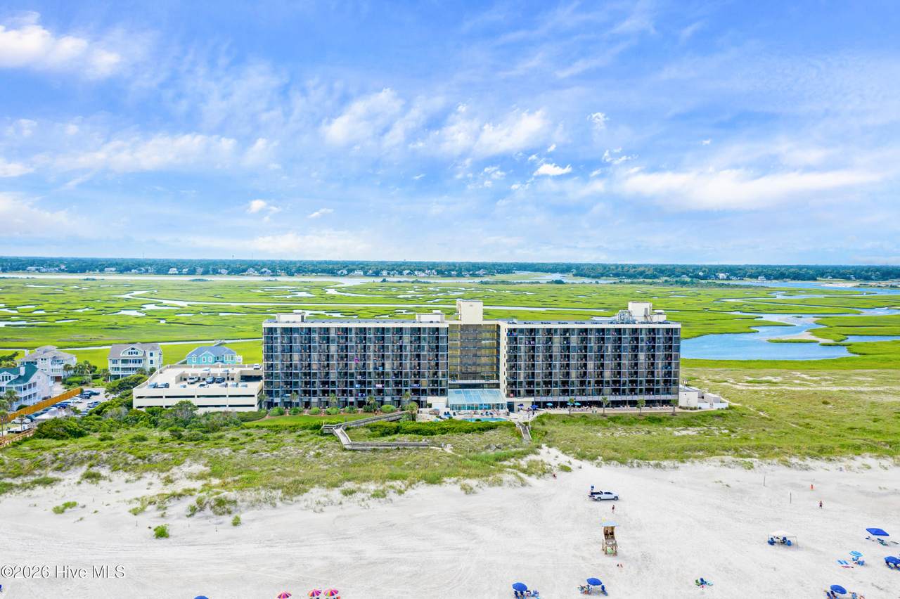 2700 Lumina Avenue - Photo 1