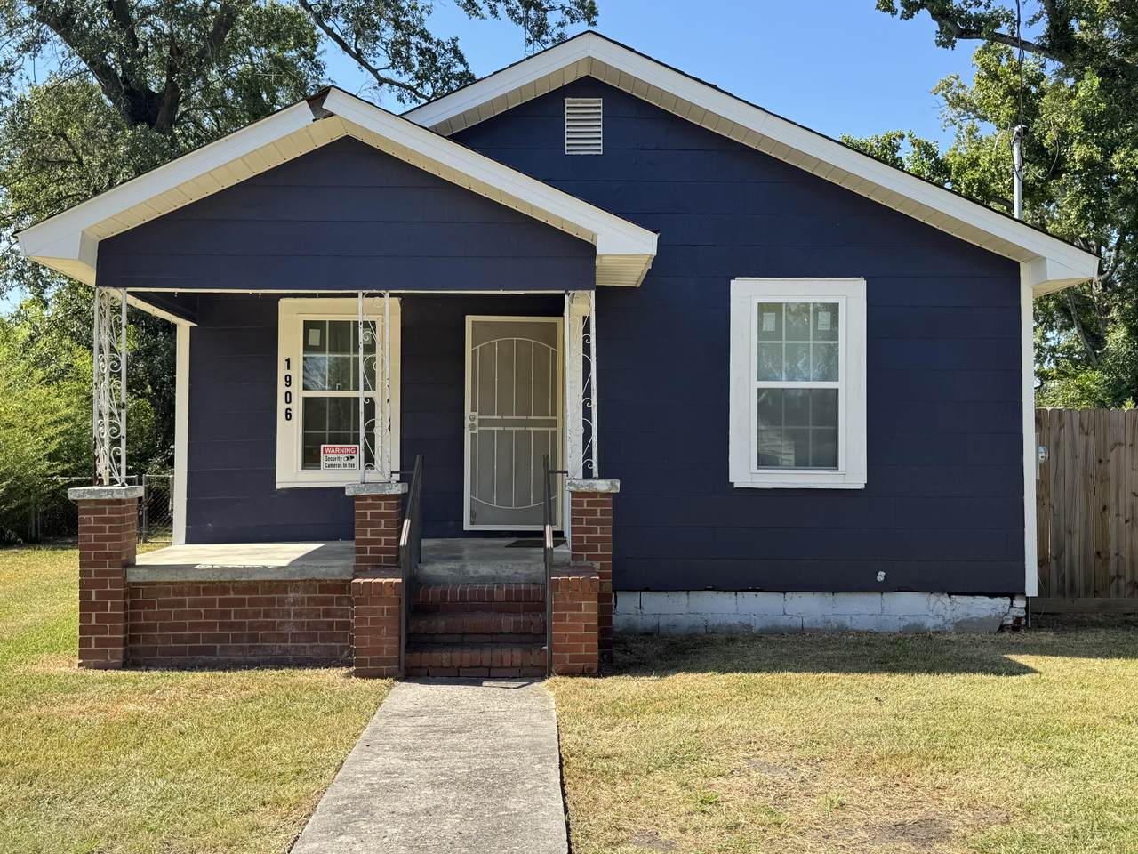 1906 Jenkins Street - Photo 1