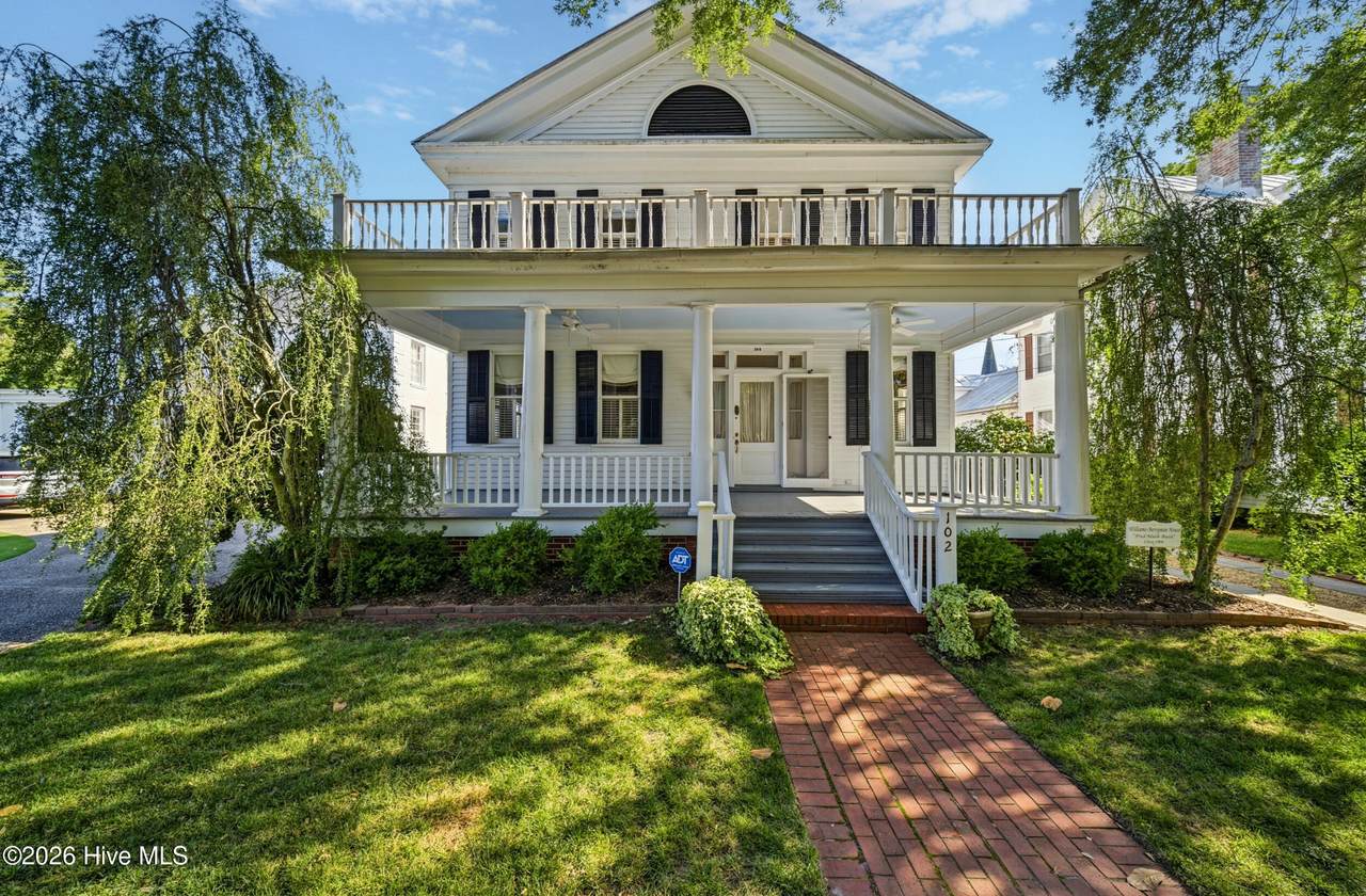 102 Gale Street - Photo 1