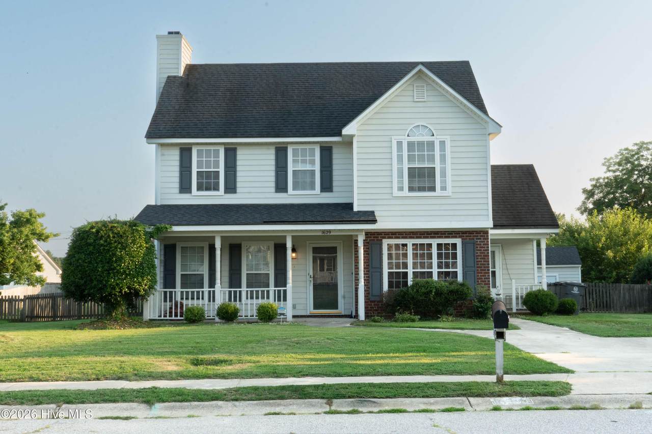 1629 Crabapple Lane - Photo 1