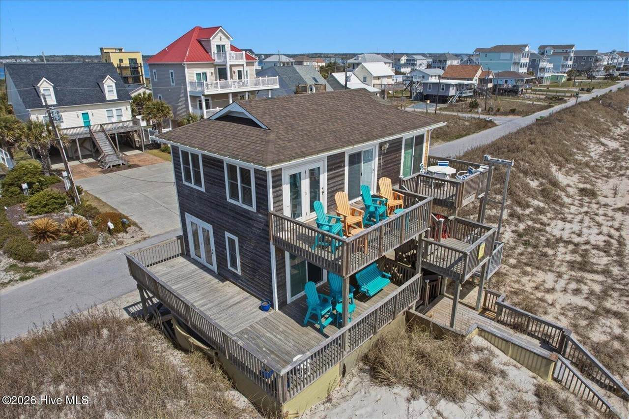 238 Topsail Road - Photo 1