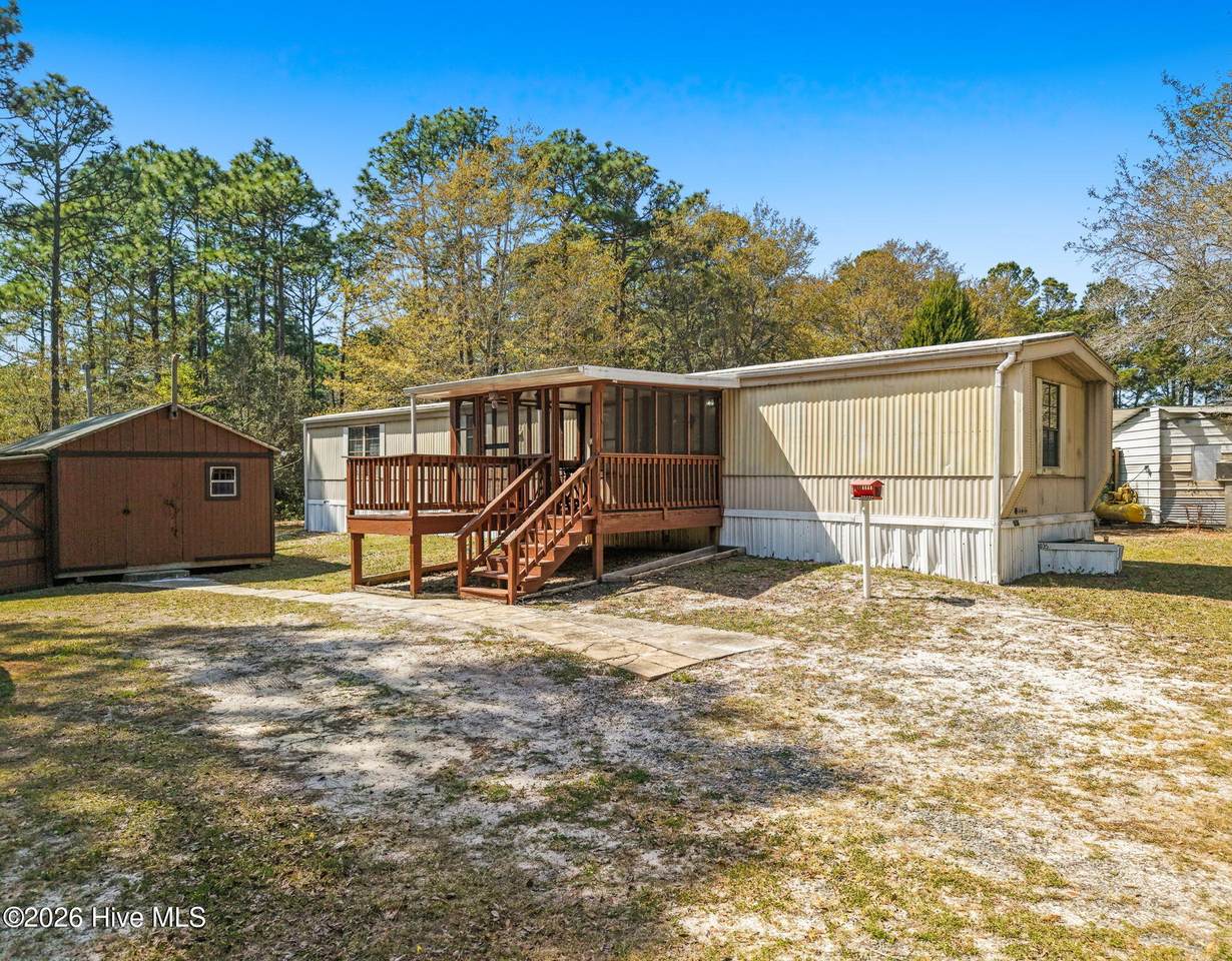 1035 Cockleshell Drive - Photo 1