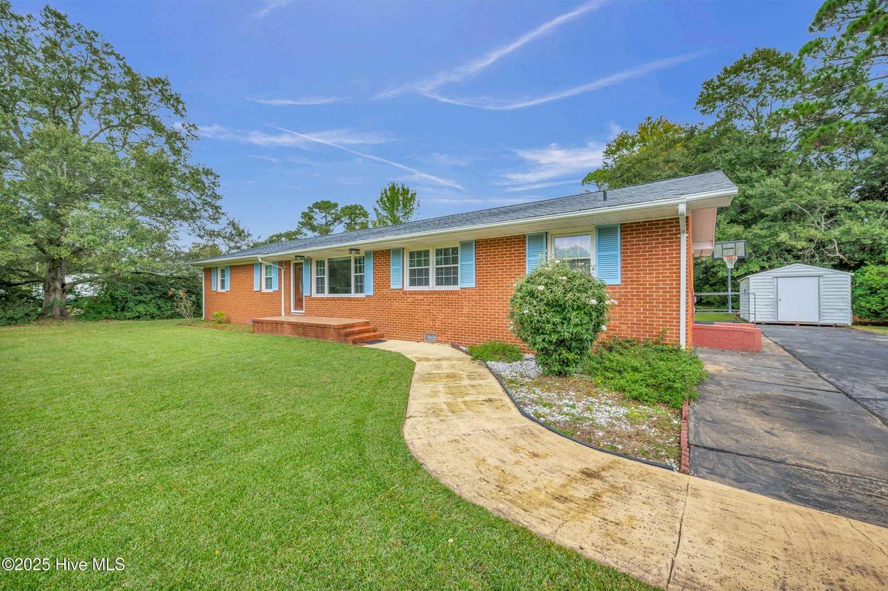 525 Bedford Forest Drive - Photo 1