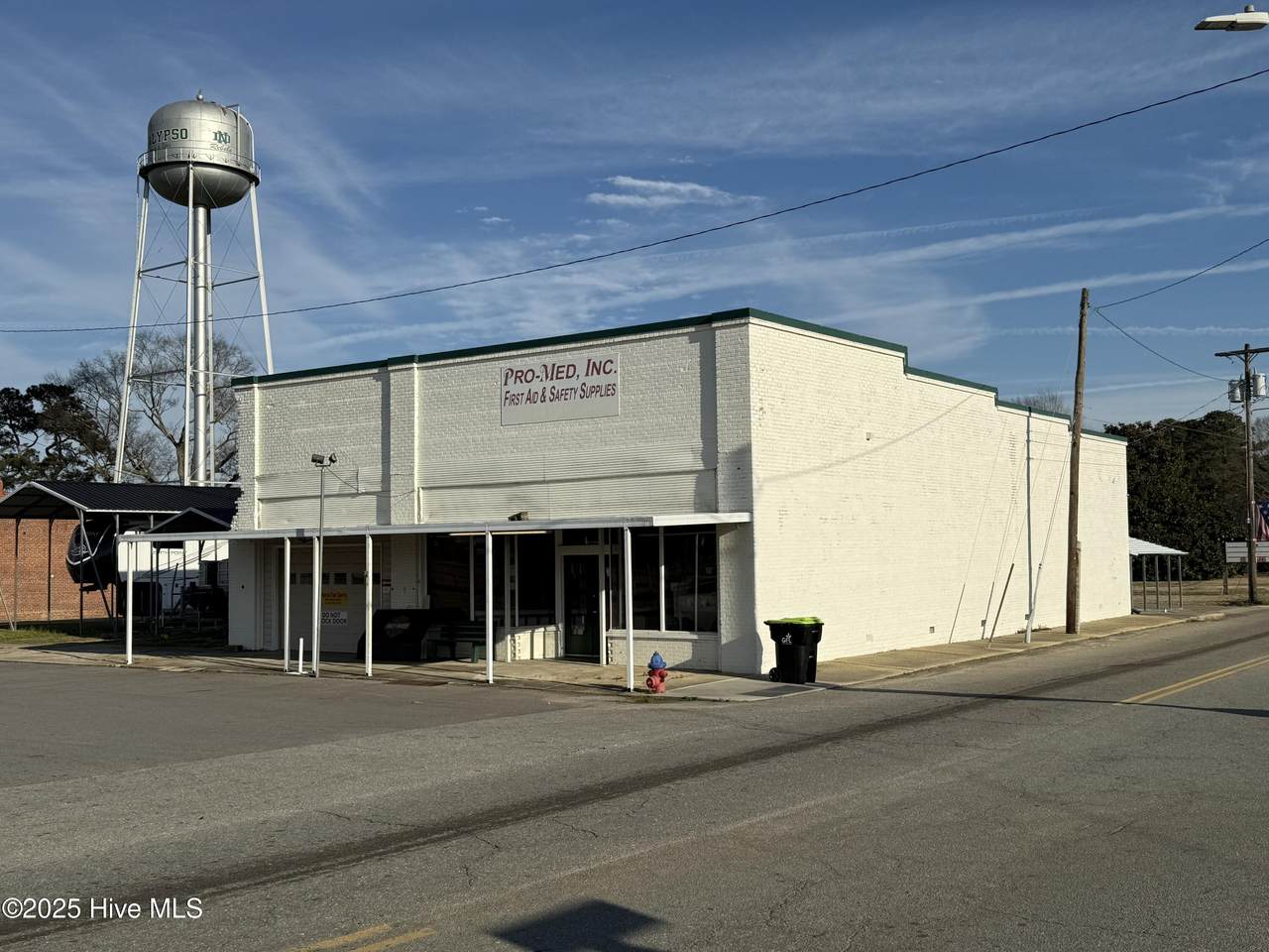 102 East Center Street - Photo 1